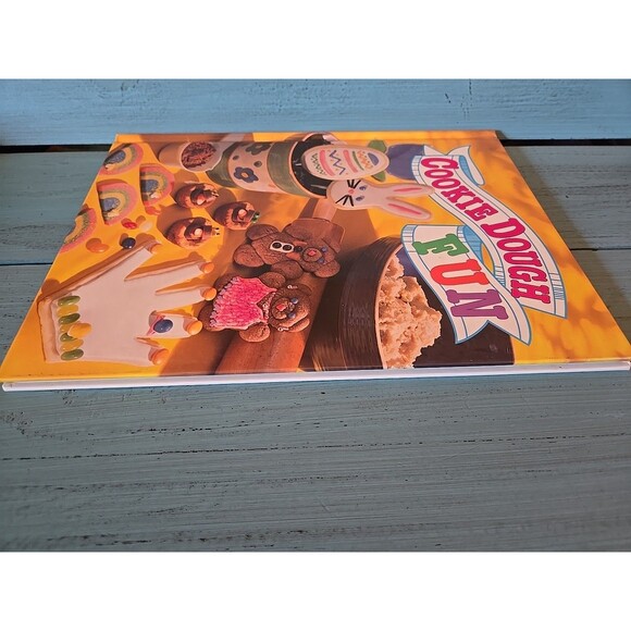 Cookie Dough Fun Cookbook Vintage 1997 Cooking with Kids Recipes Book Retro Vtg - Picture 5 of 10
